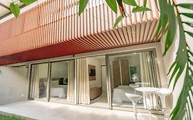 Qavi - Flat completo com vista para o jardim #ÎledePipa